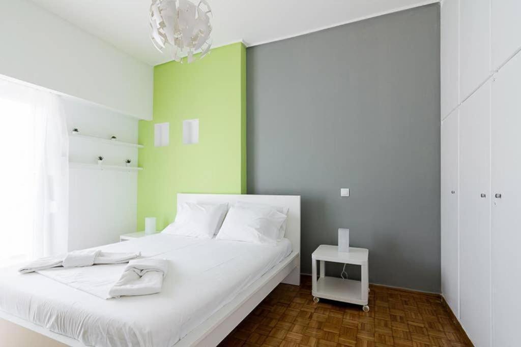 Sunlit 2Br Oasis In Metaxourghio 3Min From Metro Atenas Exterior foto