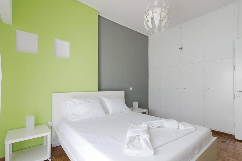 Sunlit 2Br Oasis In Metaxourghio 3Min From Metro Atenas Exterior foto