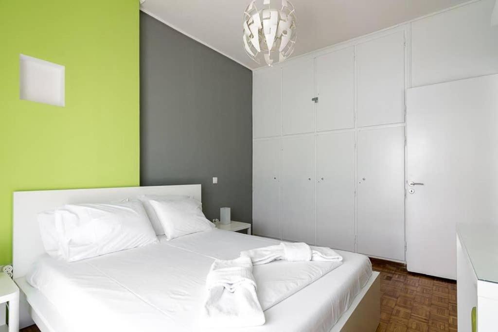 Sunlit 2Br Oasis In Metaxourghio 3Min From Metro Atenas Exterior foto
